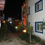 Simay Apart Apartmanhotel *